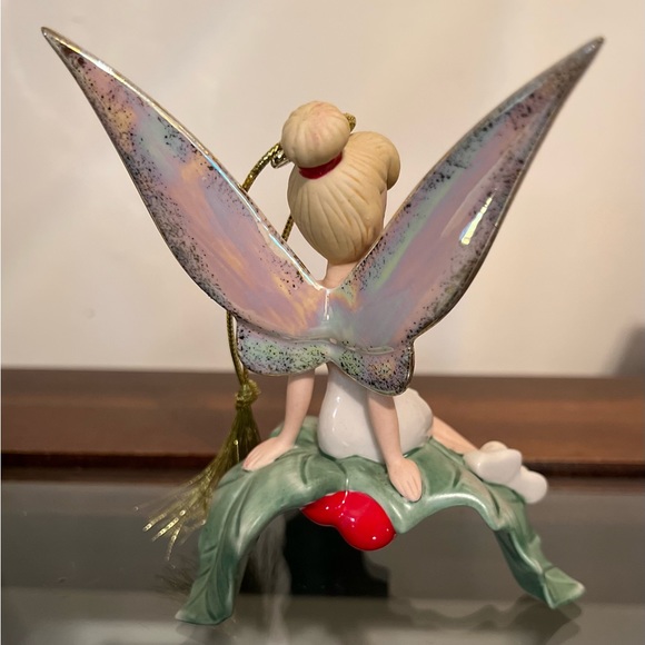 Tinker Bell Sitting Pretty Ornament Disney Collection for 2022 Annual Series - Picture 4 of 8